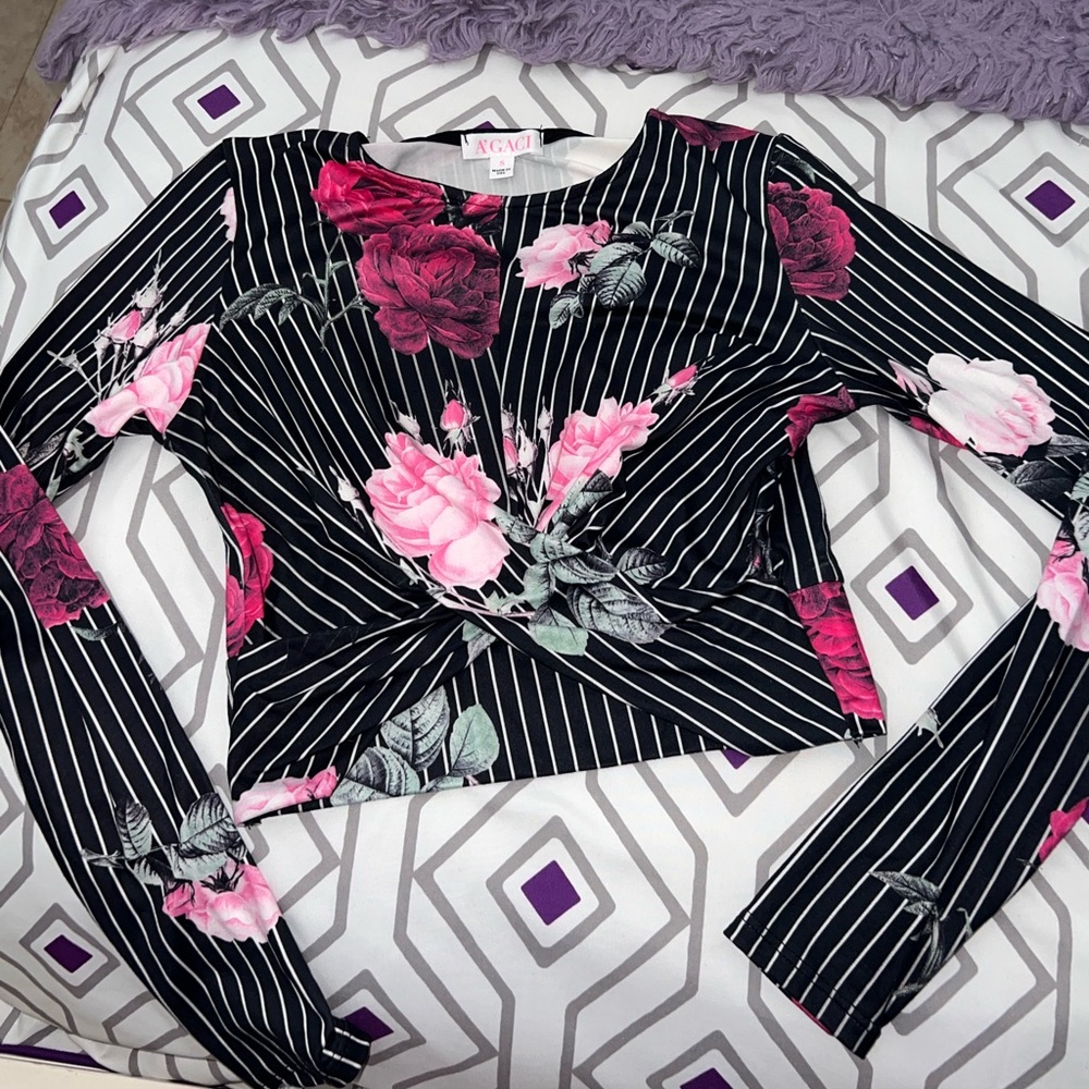Stylish long sleeves